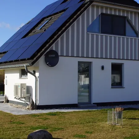Apartment Haus Meerzeit Am Bodden Zw Darss Rügen Mit Kamin&sauna Nisdorf