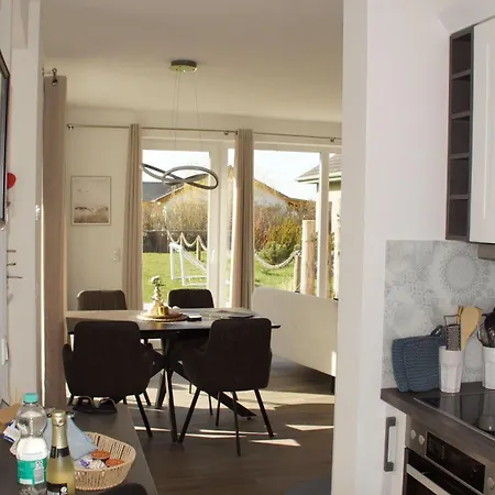 Haus Meerzeit Am Bodden Zw Darss Rügen Mit Kamin&sauna *