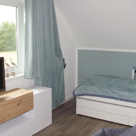 Apartment Haus Meerzeit Am Bodden Zw Darss Rügen Mit Kamin&sauna *