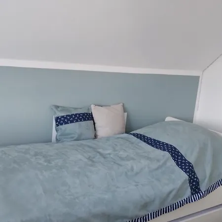 Haus Meerzeit Am Bodden Zw Darss Rügen Mit Kamin&sauna *