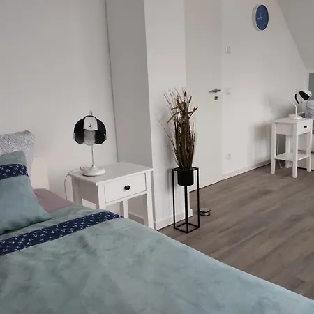 Apartment Haus Meerzeit Am Bodden Zw Darss Rügen Mit Kamin&sauna *