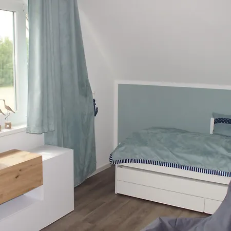 Apartment Haus Meerzeit Am Bodden Zw Darss Rügen Mit Kamin&sauna *